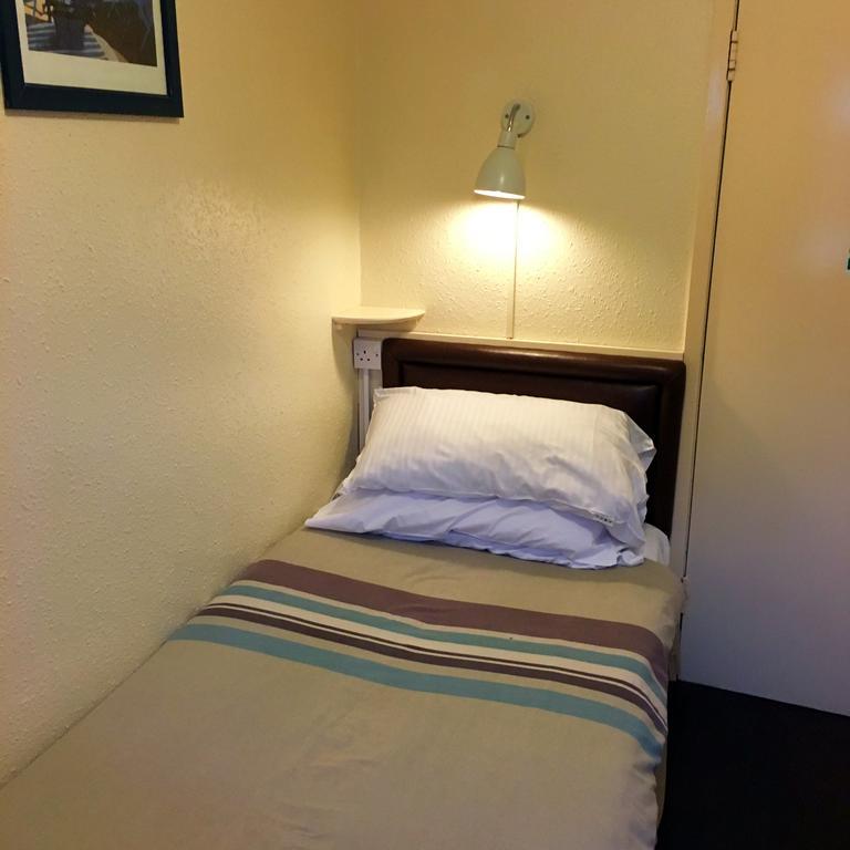 Redbeck Motel ウェイクフィールド エクステリア 写真
